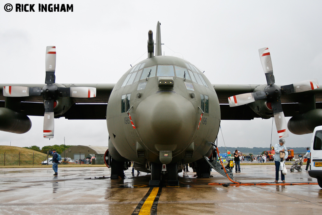 Lockheed C-130K Hercules C1P - XV196 - RAF