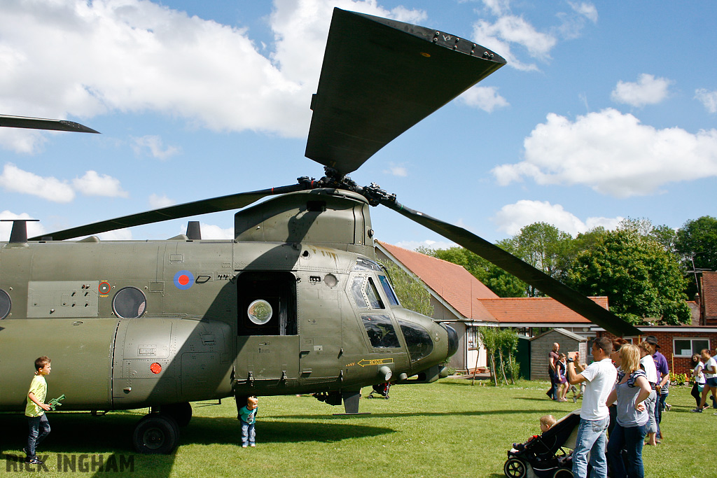 Boeing Chinook HC3 - ZH904 - RAF