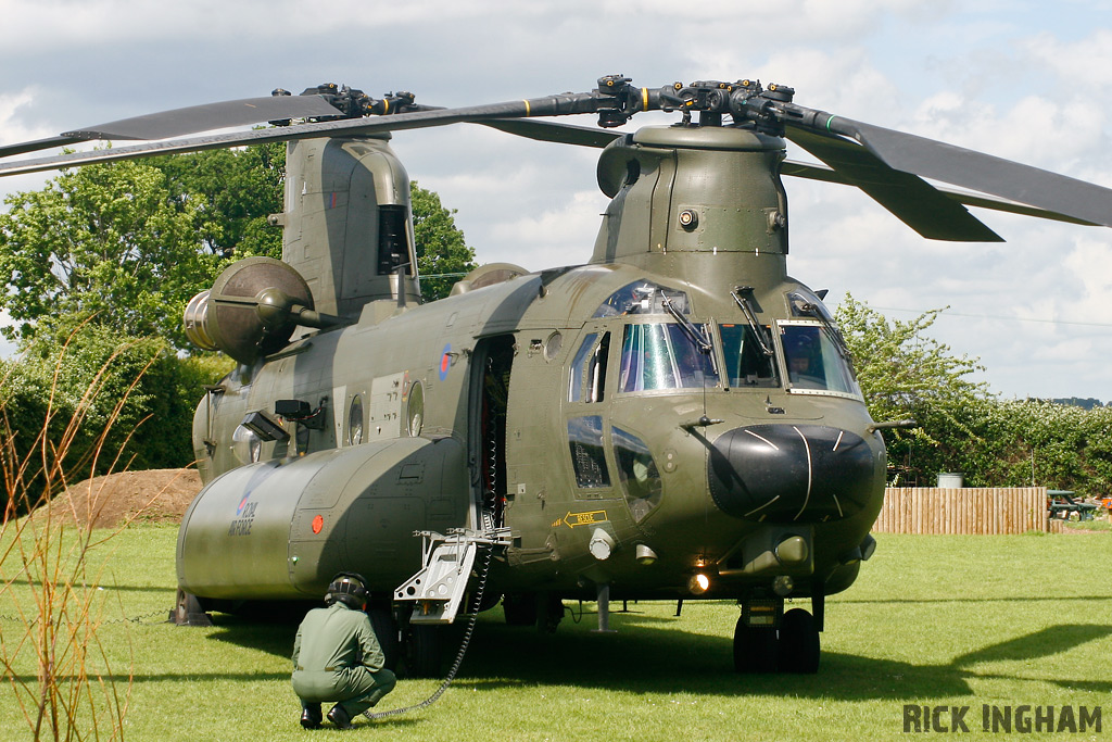 Boeing Chinook HC3 - ZH904 - RAF