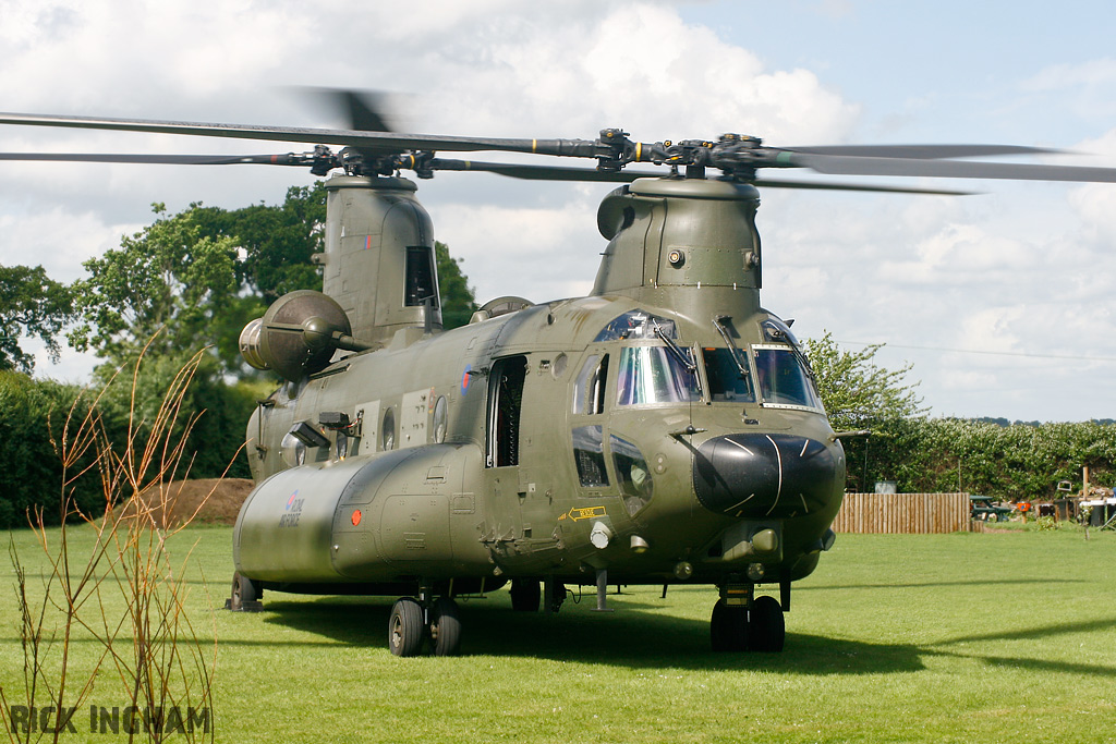Boeing Chinook HC3 - ZH904 - RAF