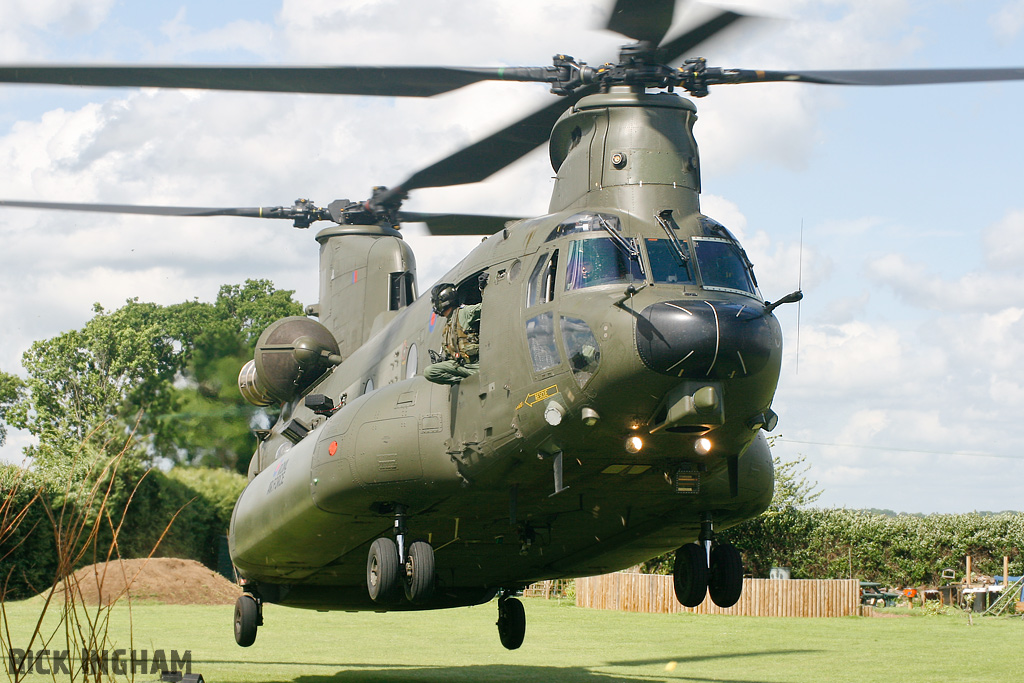 Boeing Chinook HC3 - ZH904 - RAF