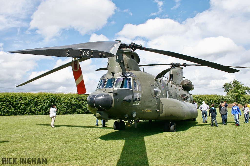 Boeing Chinook HC3 - ZH904 - RAF