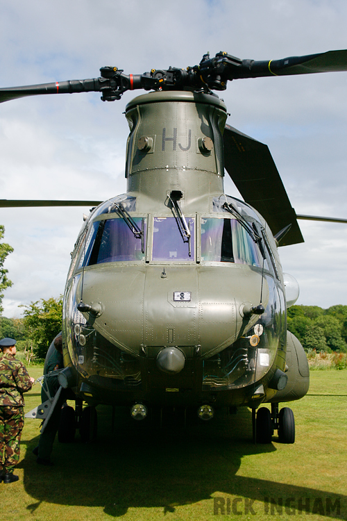 Boeing Chinook HC2A - ZH895/HJ - RAF