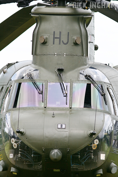 Boeing Chinook HC2A - ZH895/HJ - RAF