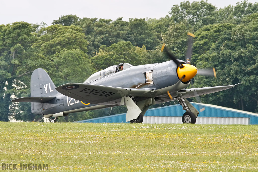 Hawker Sea Fury T20 - VX281 - Royal Navy