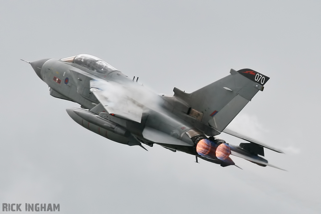 Panavia Tornado GR4 - ZA607/070 - RAF