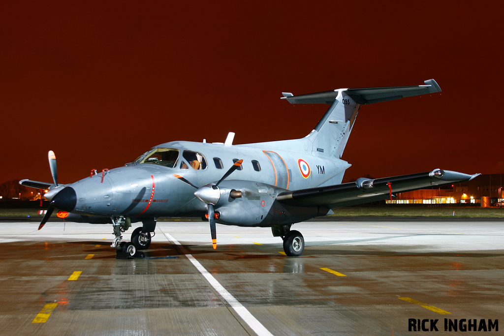 Embraer EMB-121 Xingu - 095 - French Navy