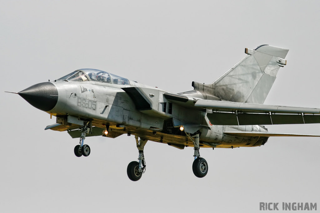 Panavia Tornado ECR - MM7047/RS-05 - Italian Air Force