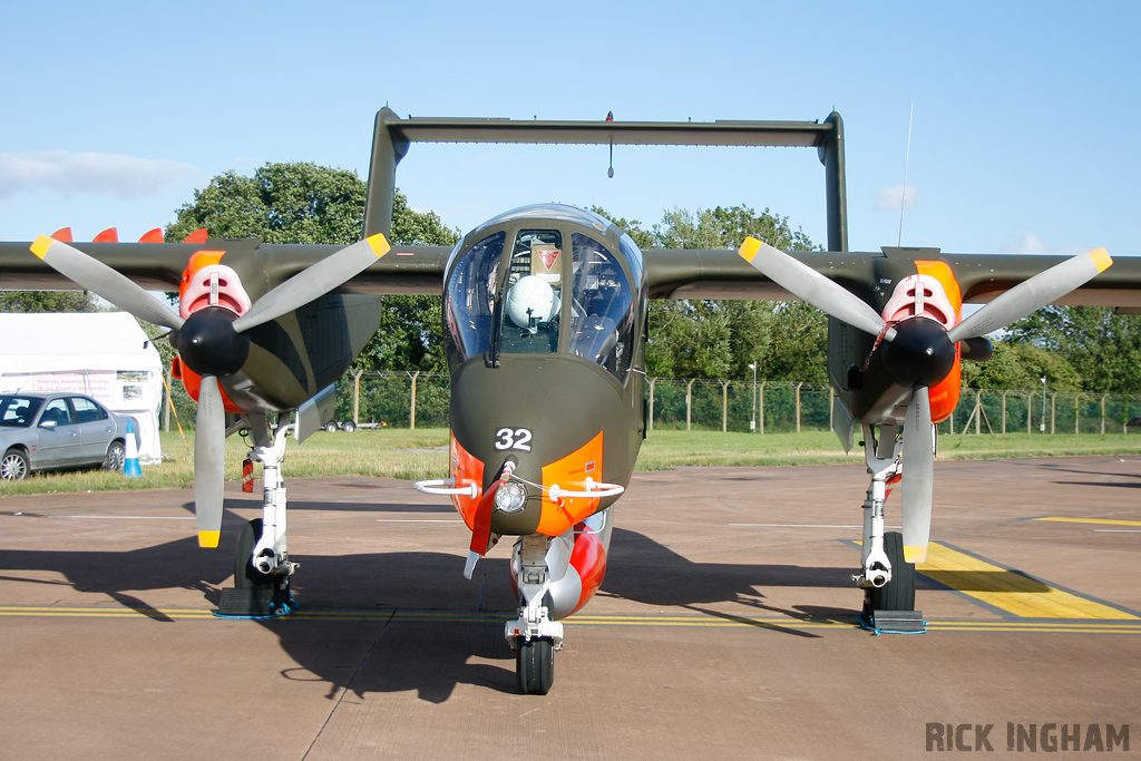 Rockwell OV-10 Bronco - 99+32/G-BZGK