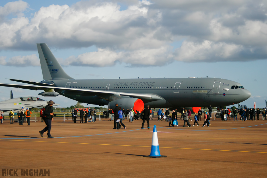 Airbus A330-243MRTT Voyager KC2 - EC-335/ZZ330 - RAF