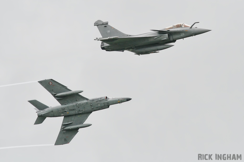 Dassault Super Etendard - 46 + Dassault Rafale M - 28 - French Navy