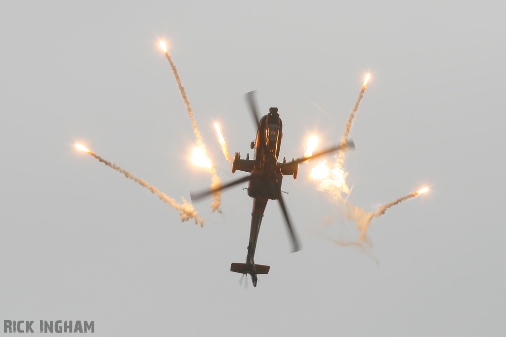 Boeing AH-64D Apache - Q-17 - RNLAF