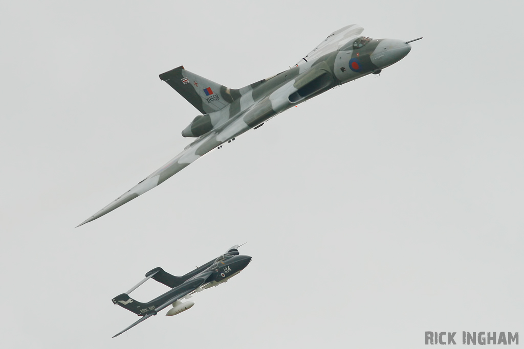 Avro Vulcan B2 - XH558/G-VLCN - RAF + De Havilland Sea Vixen FAW2 - XP924/G-CVIX - Royal Navy