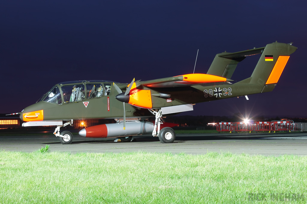 North American OV-10B Bronco - 99+32/G-BZGK