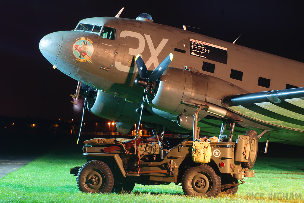 Douglas C-47A Skytrain - N5831B "Drag em oot" - USAF