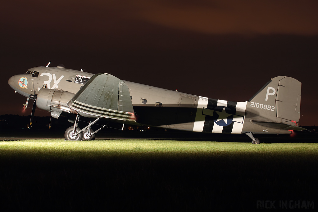 Douglas C-47A Skytrain - N5831B "Drag em oot" - USAF