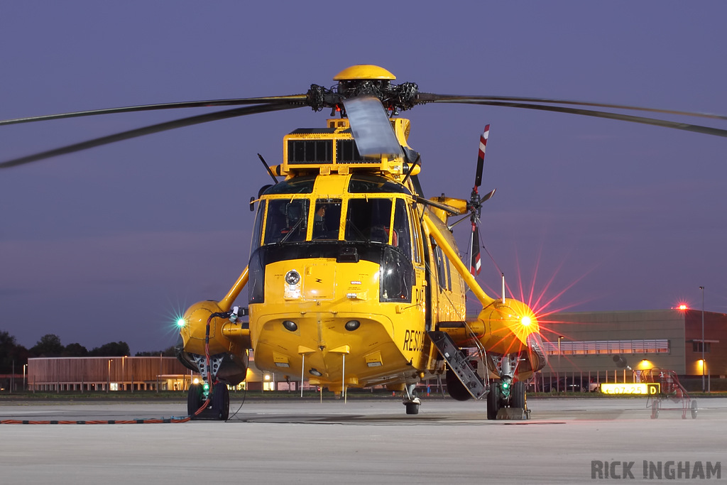 Westland Sea King HAR3 - XZ595 - RAF