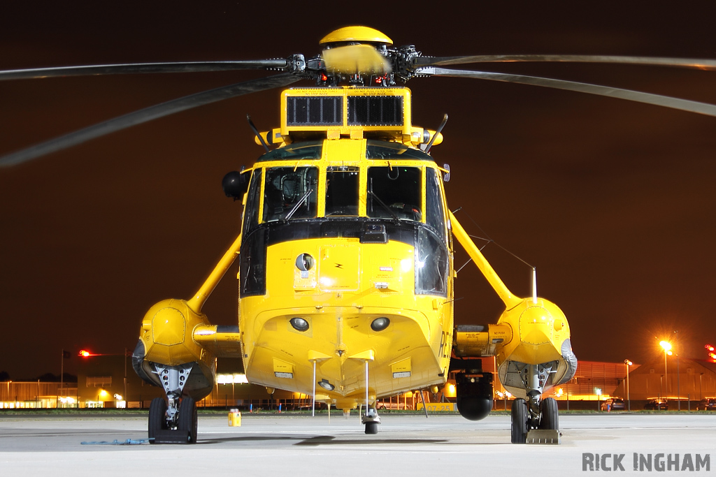 Westland Sea King HAR3 - XZ595 - RAF