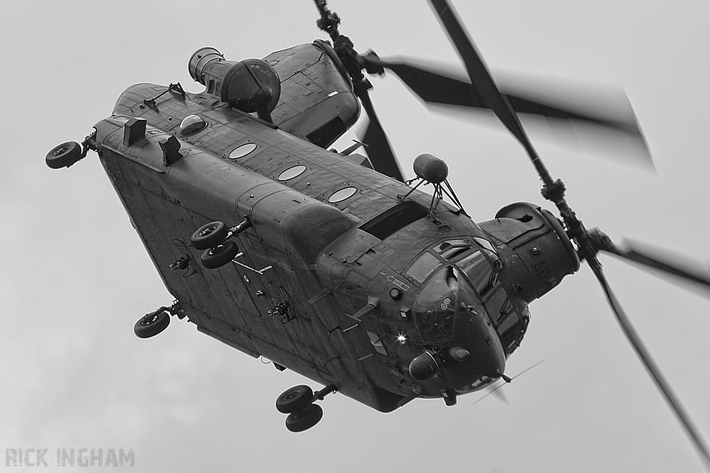 Boeing Chinook HC2 - ZA674/AD - RAF