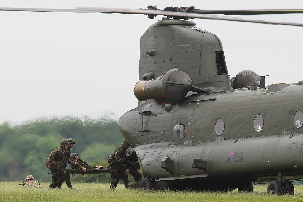 Boeing Chinook HC2 - ZA705/AN - RAF