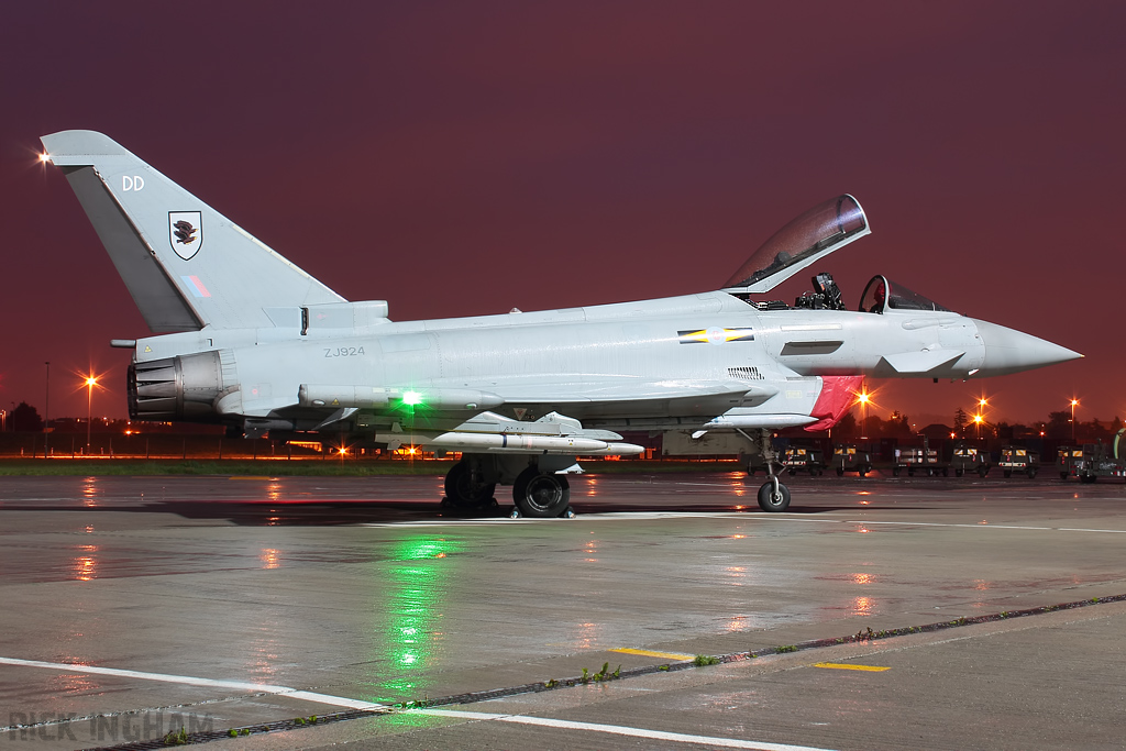 Eurofighter Typhoon FGR4 - ZJ924/DD - RAF