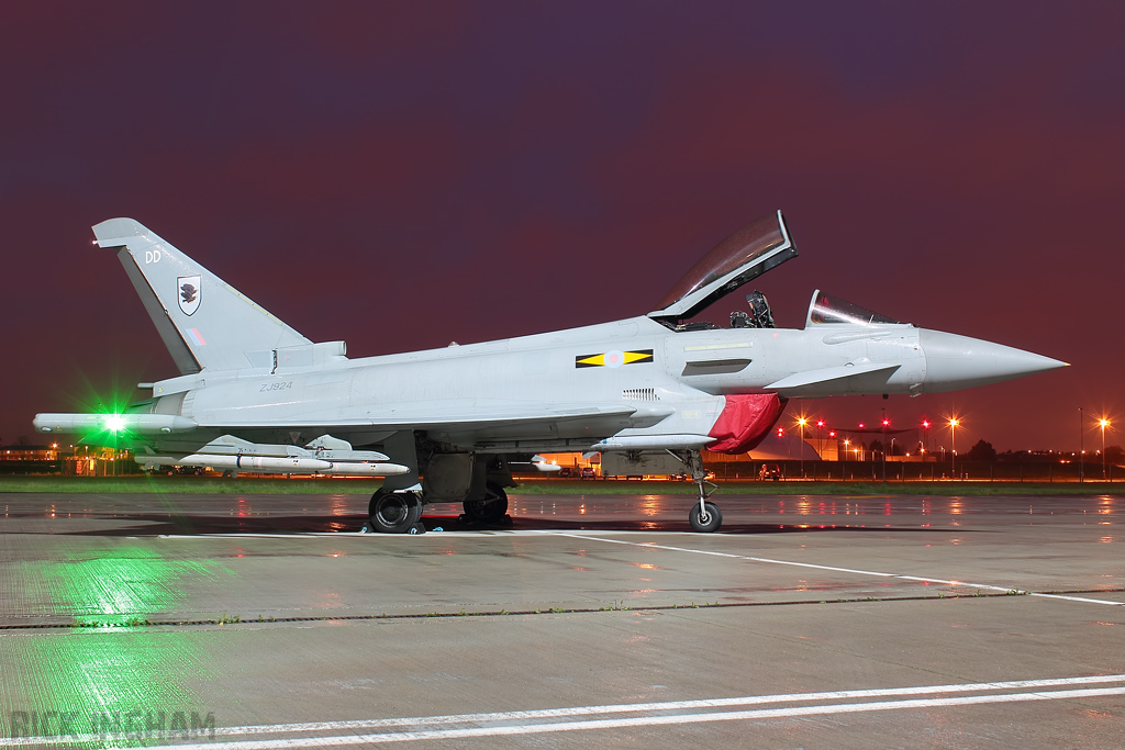 Eurofighter Typhoon FGR4 - ZJ924/DD - RAF