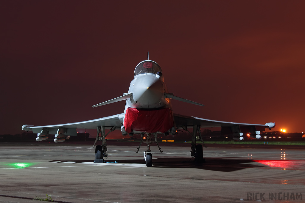 Eurofighter Typhoon FGR4 - ZJ924/DD - RAF