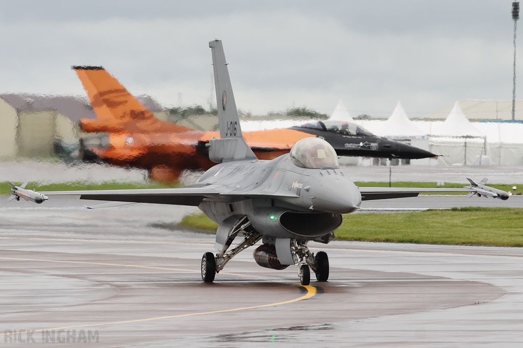 Lockheed Martin F-16AM Fighting Falcon - J-016 - RNLAF