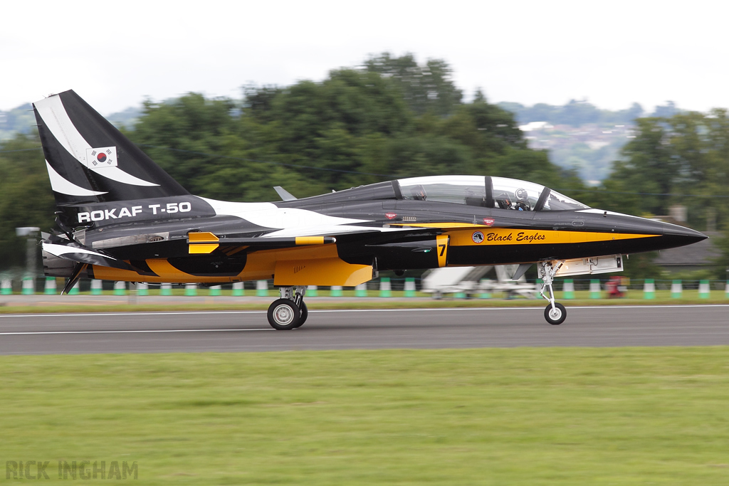 Korea Aerospace Industries T-50B Golden Eagle - 10-0053/7 - Black Eagles / Republic of Korea Air Force