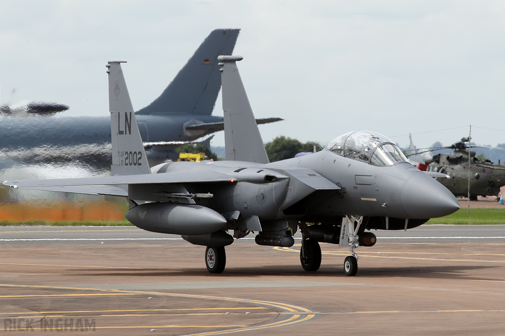 Boeing F-15E Strike Eagle - 01-2002 - USAF