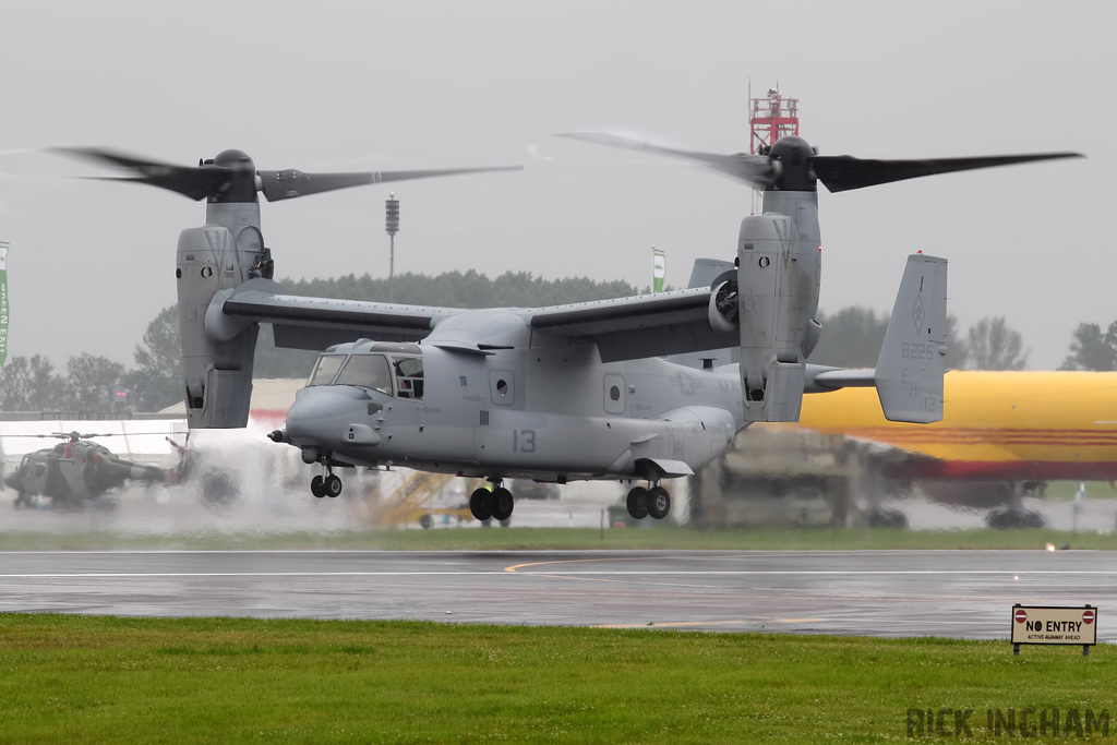 Bell-Boeing MV-22B Osprey - 168225 - US Marines