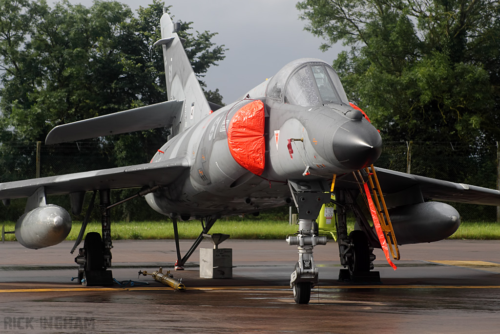 Dassault Super Etendard - 61 - French Navy