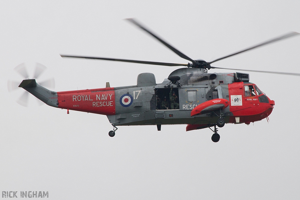 Westland Sea King HU5 - XV670/17 - Royal Navy