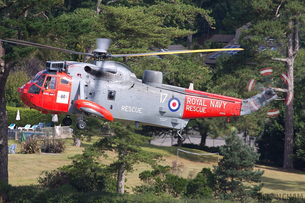 Westland Sea King HU5 - XV670/17 - Royal Navy