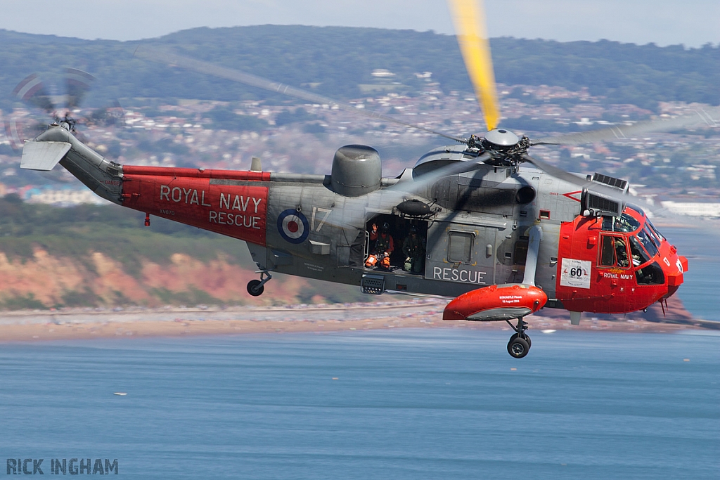 Westland Sea King HU5 - XV670/17 - Royal Navy