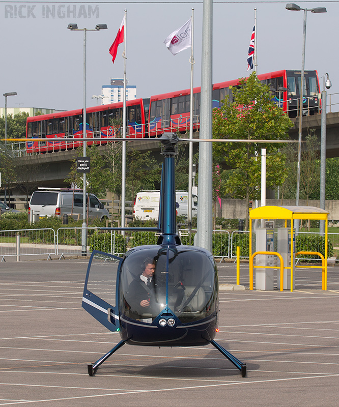 Robinson R66 - N66UK