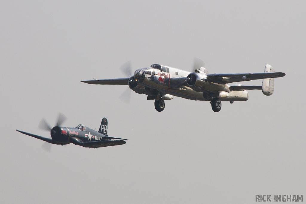 North American B-25J Mitchell - N6123C - Red Bull