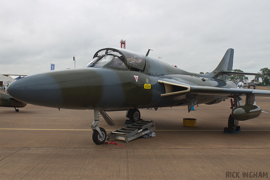 Hawker Hunter T7 - G-BVGH/XL573 - HHA