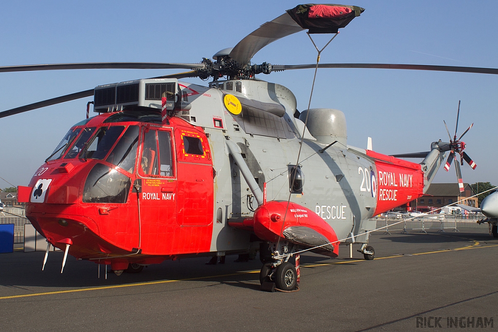 Westland Sea King HU5 - ZA137/20 - Royal Navy