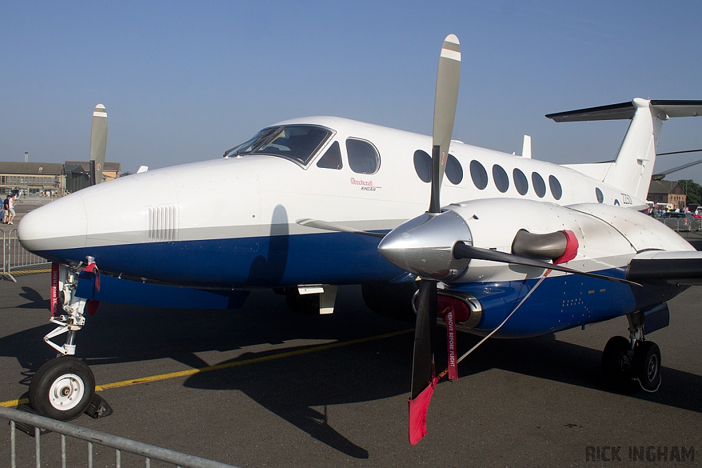 Beech King Air 350CER Avenger T1 - ZZ501 - Royal Navy