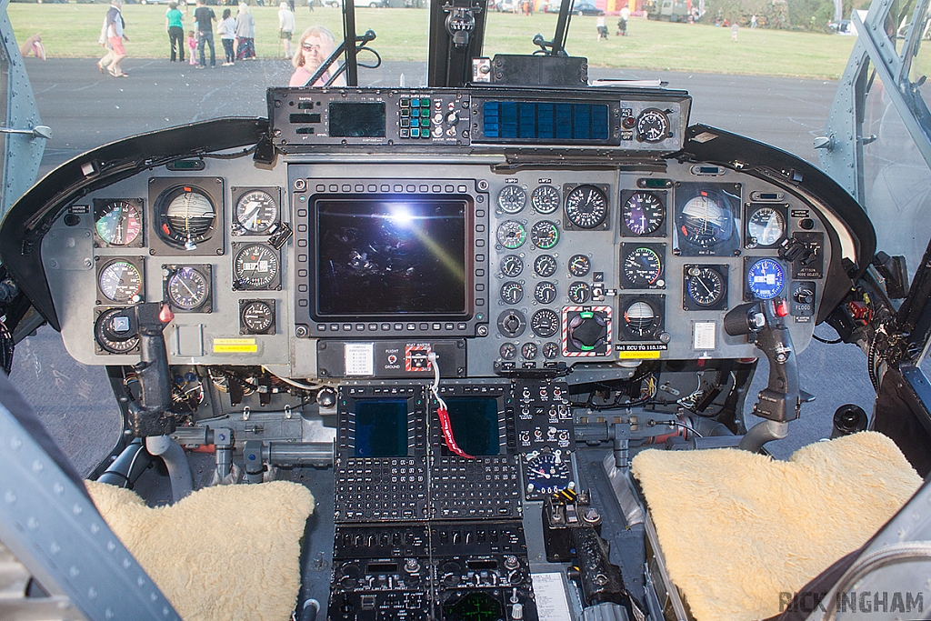Westland Lynx HMA8 - XZ722/671 - Royal Navy