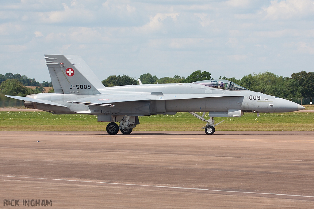 McDonnell Douglas F/A-18C Hornet - J-5009 - Swiss Air Force