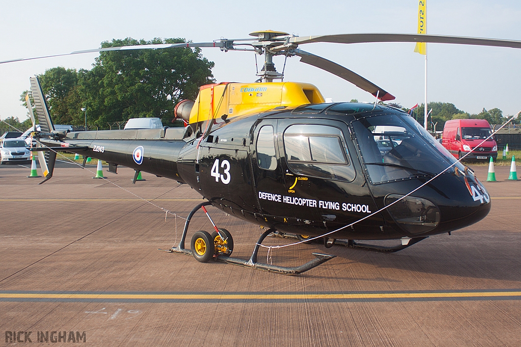 Eurocopter Squirrel HT2 - ZJ243 - AAC