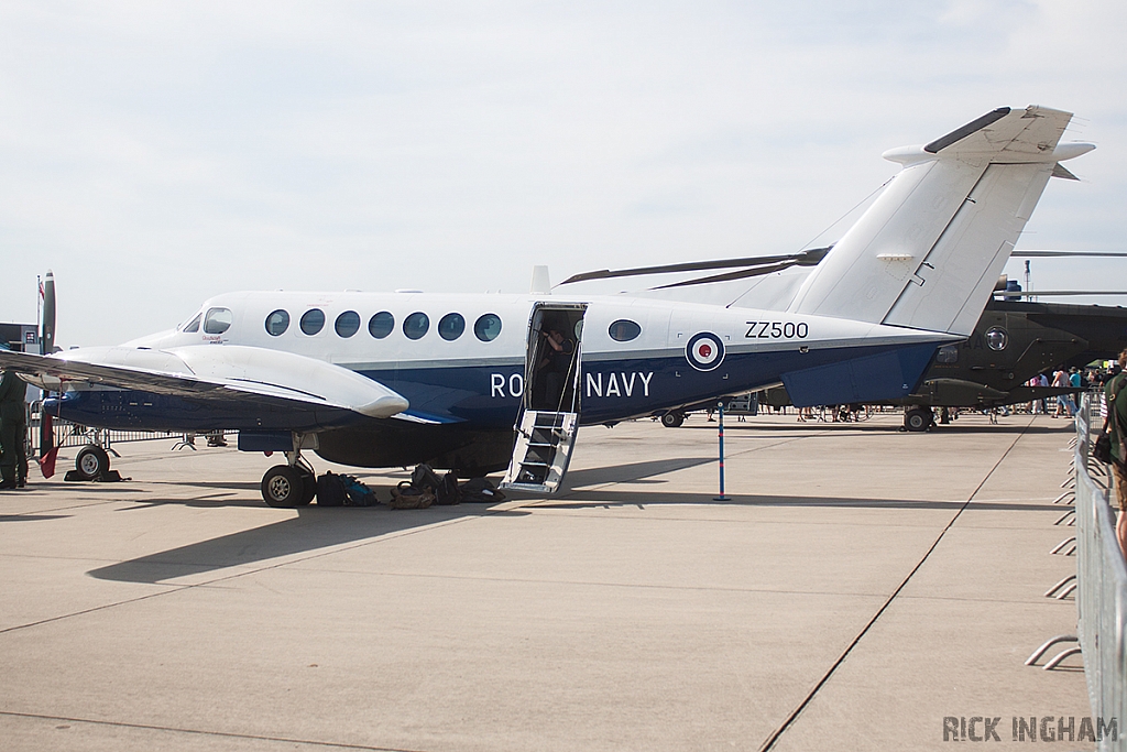 Beech King Air 350 Avenger - ZZ500 - Royal Navy