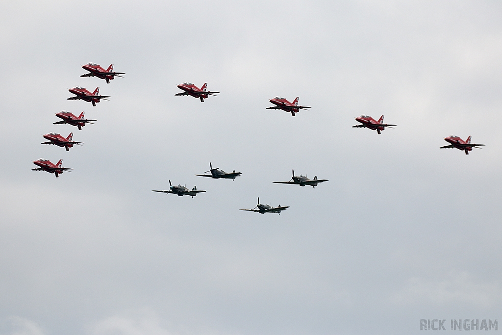 British Aerospace Hawk T1A - The Red Arrows - RAF