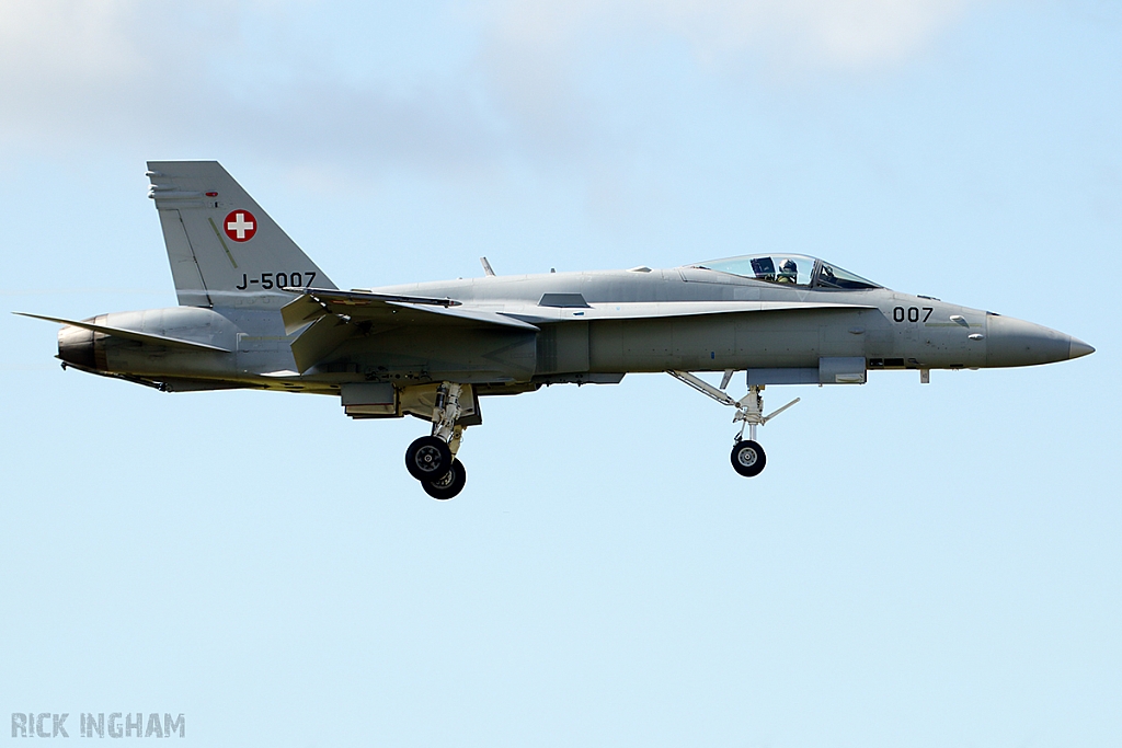 McDonnell Douglas F/A-18C Hornet - J-5007 - Swiss Air Force