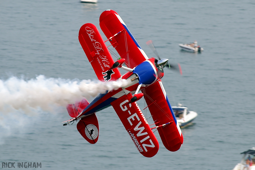 Pitts S-2S Special - G-EWIZ