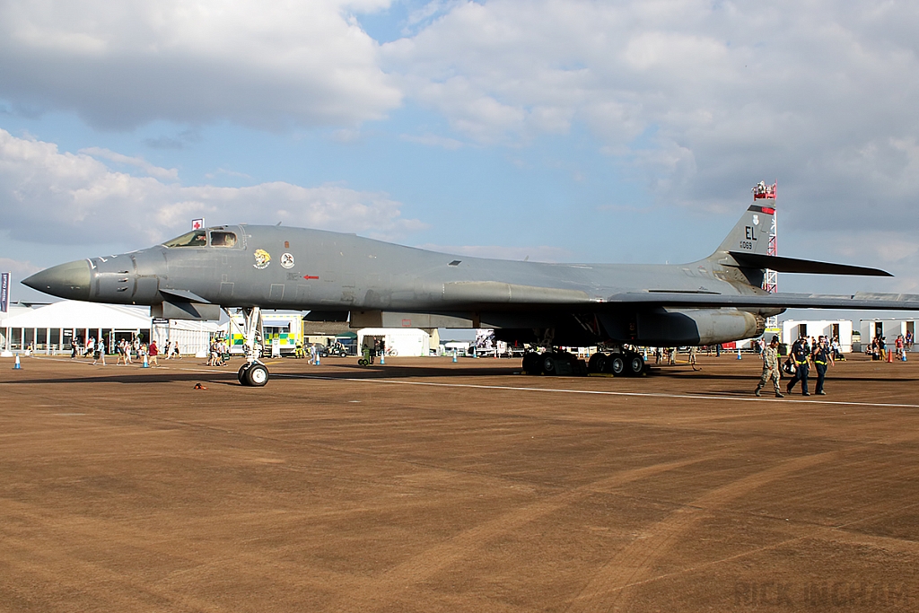 Rockwell B-1B Lancer - 85-0069 - USAF