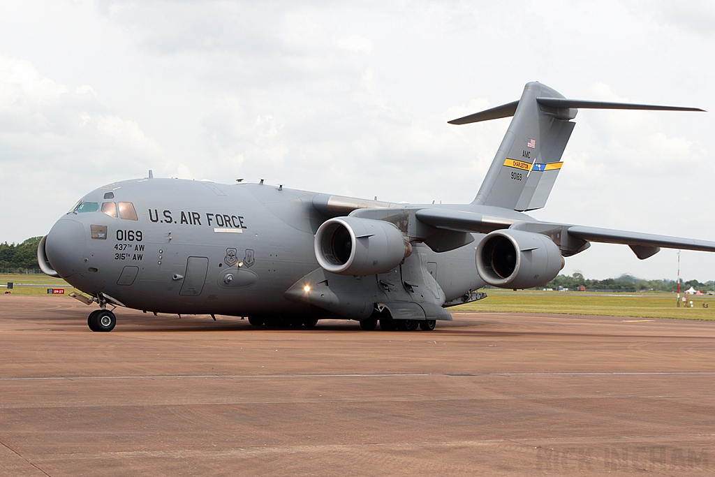 Boeing C-17A Globemaster III - 99-0169 - USAF