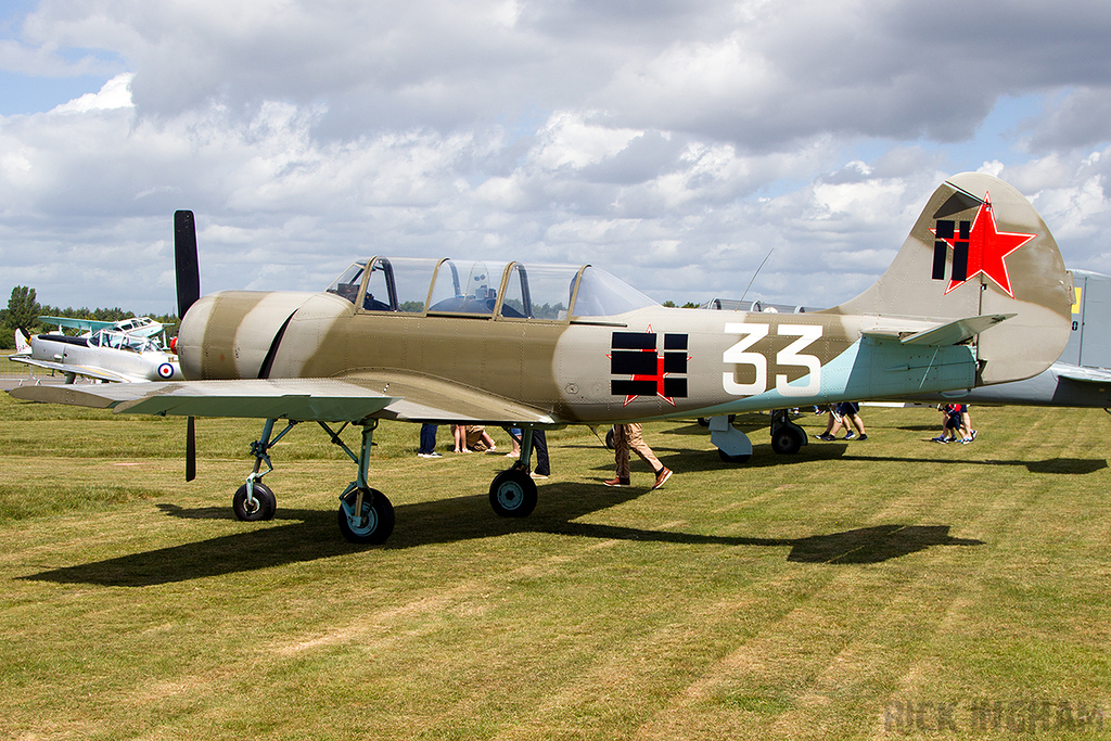 Yakovlev Yak-52 - 33 RED/G-YAKH